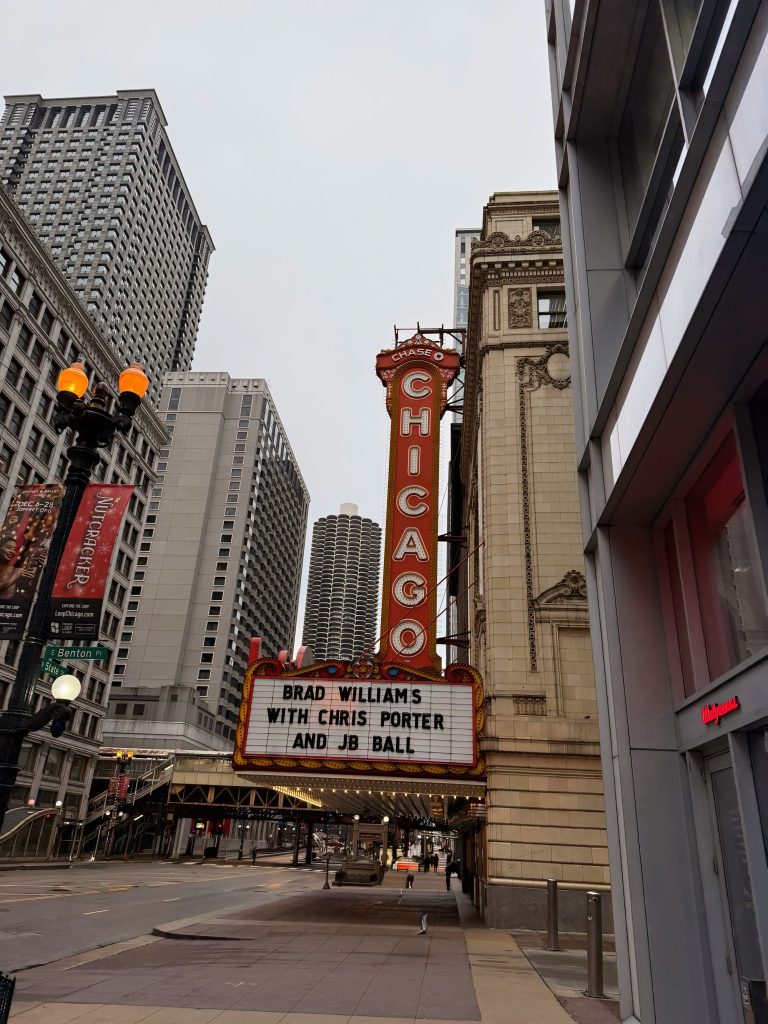 Chicago Theatre, North State Street, Chicago, IL, USA