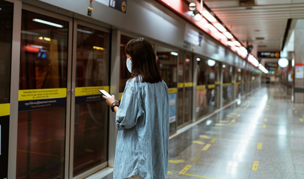 pexels ketut subiyanto 4429409