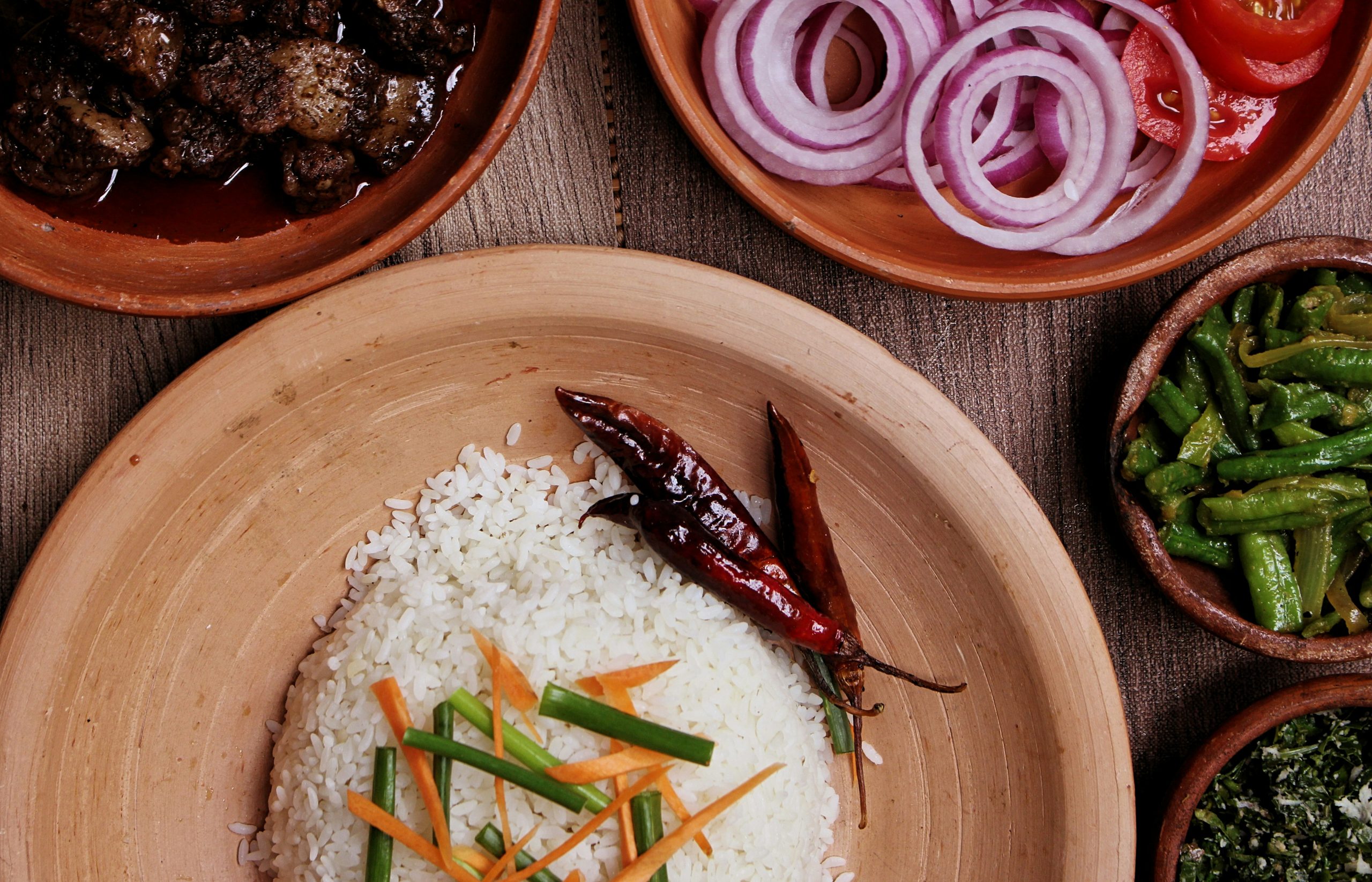 Foods to Try in Sri Lanka